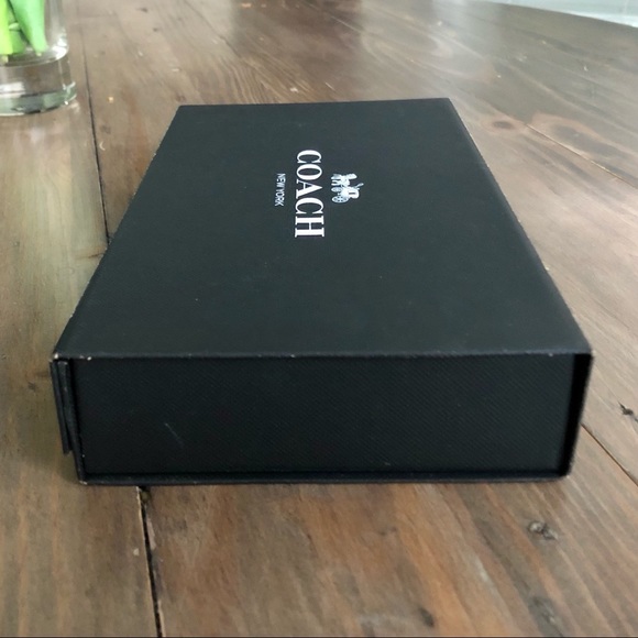 Coach Gift Box with Ribbon, black - Picture 5 of 14